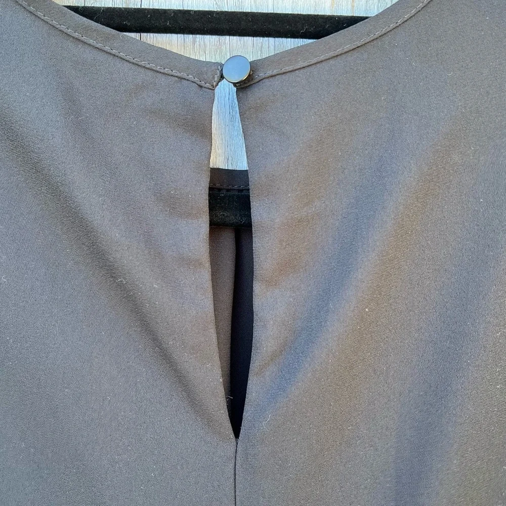 Badgley Mischka black ruffle short sleeve bowtie sash layered lined flowy blouse - Picture 9 of 15